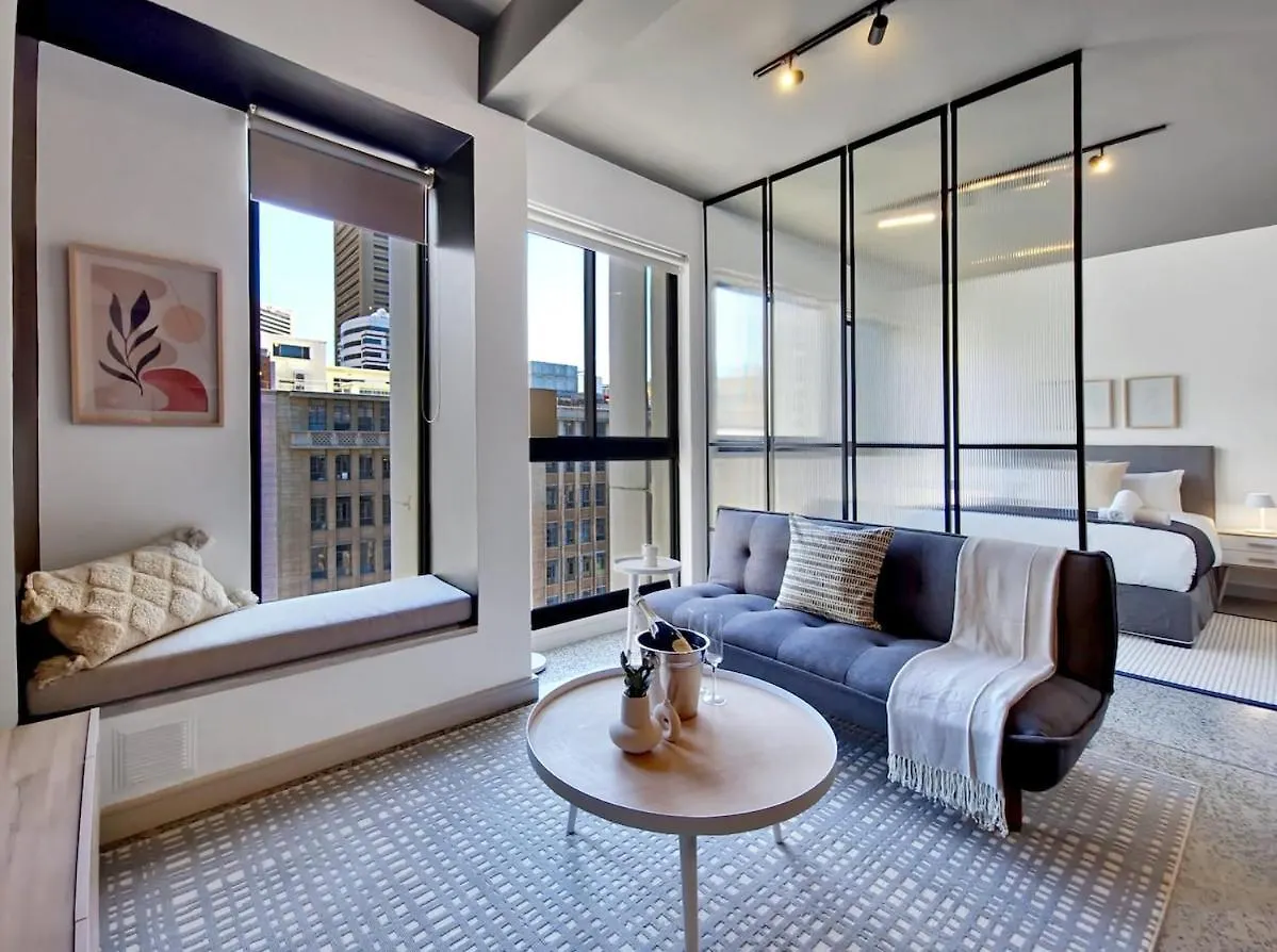 Ferienwohnung 9Th Floor Views, Couples Dream- Wifi-Pool Kapstadt